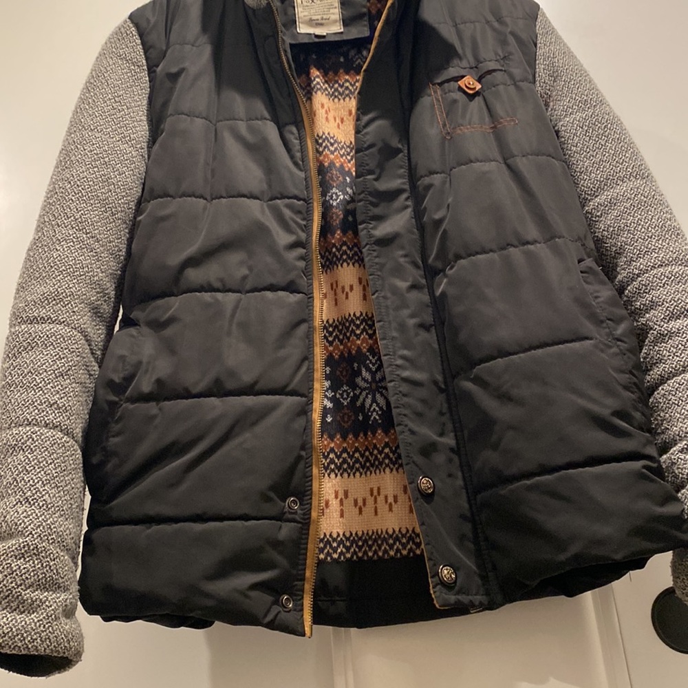 Warm Long Sleeve Fashionable Hooded Zip Up Jacket - image 4